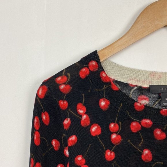 J.Crew S Cherry Print Tippi Sweater Black & Red 100% Merino Wool - Picture 3 of 12